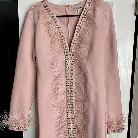 Fashion Nova Dress - Picture 2 of 7